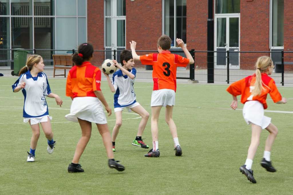 Korfbal E2 10 april 2010 -7.JPG